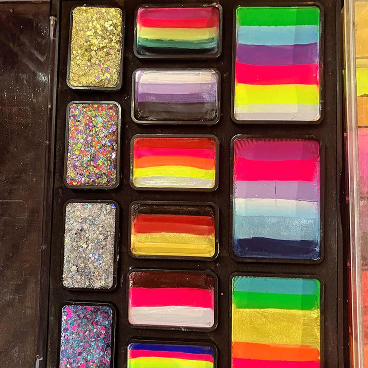 Kraze FX Paint & Sparkle Palette by Jacqueline Howe