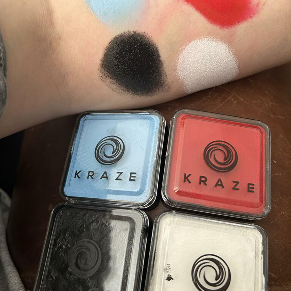 Kraze Square - Black (25 gm)