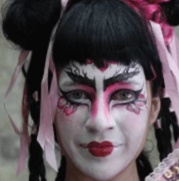 Geisha Face Paint Video Tutorial by Athena Zhe