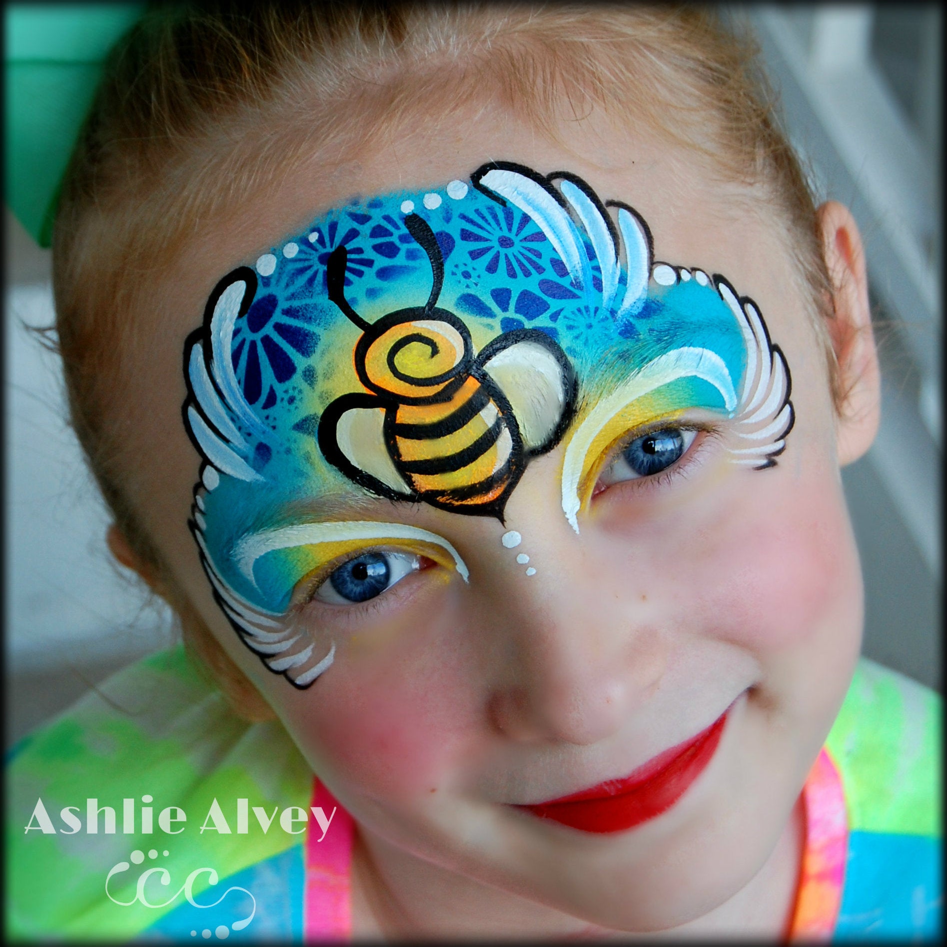 Bumble Bee Design Tutorial by Artist Ashlie Alvey