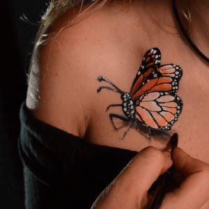 Realistic Butterfly Wings Video Tutorial by Athena Zhe