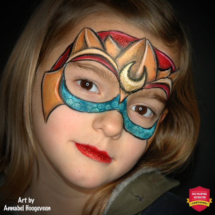 A Cool Mask for the Beautiful Mera by Annabel Hoogeveen