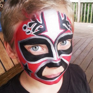 How to Face a Paint Mexican Wrestling Mask (¡Mucha Lucha!,)