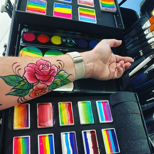 Kraze FX Petal Brush